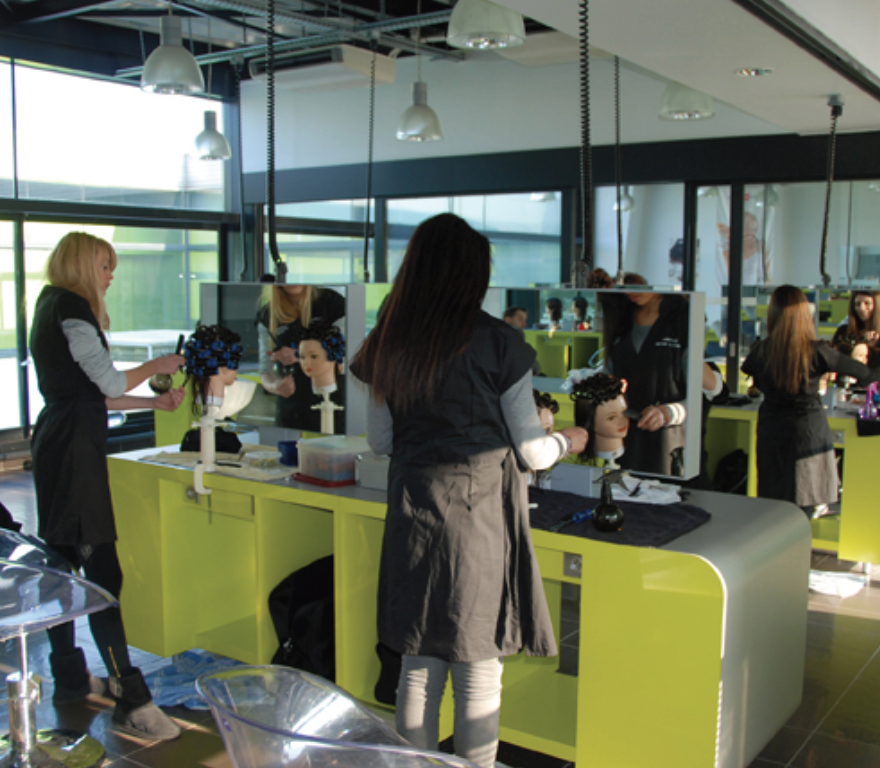 atelier coiffure IMA Villiers-le-Bel